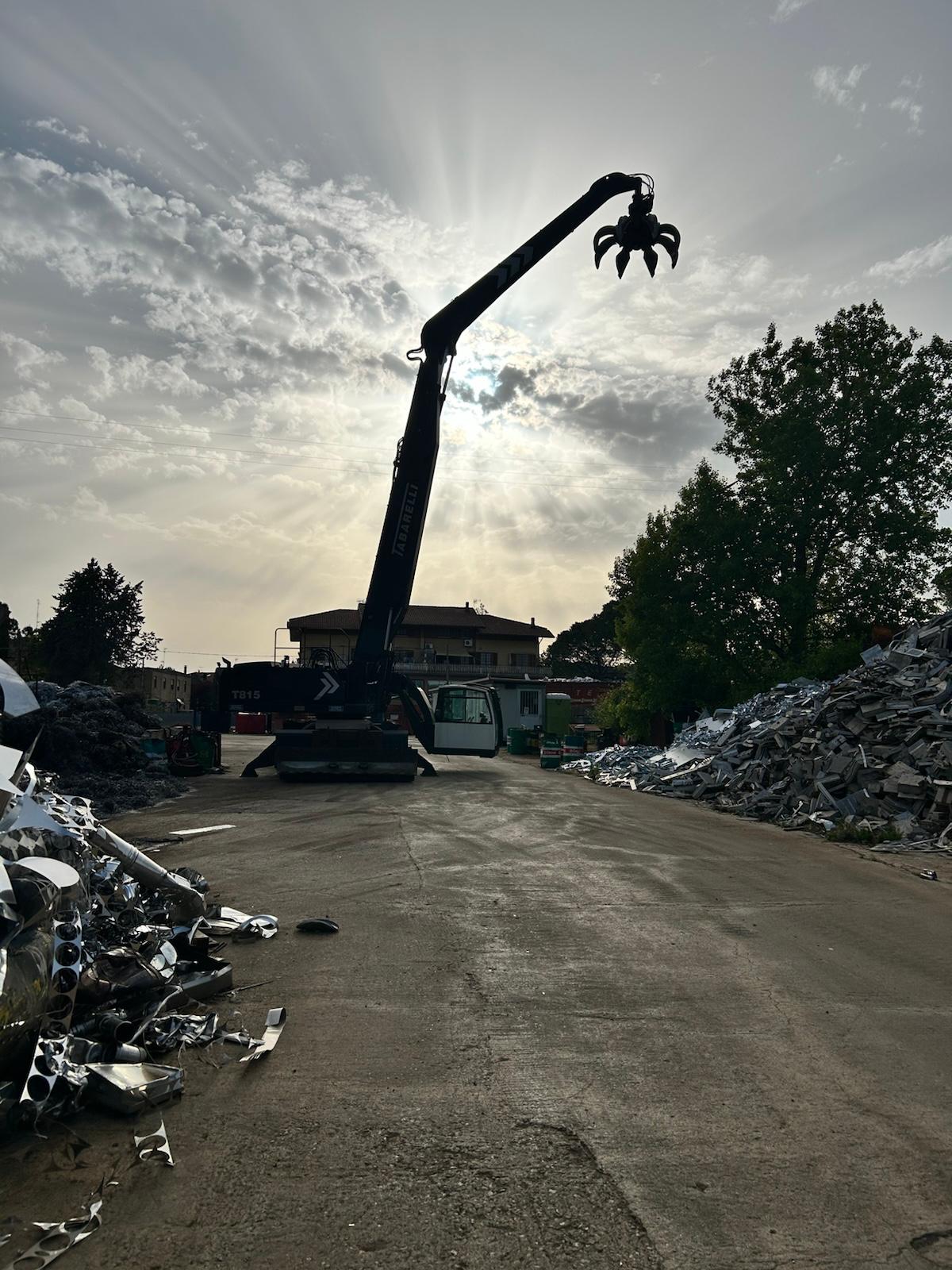 commercio rottami metallici macerata